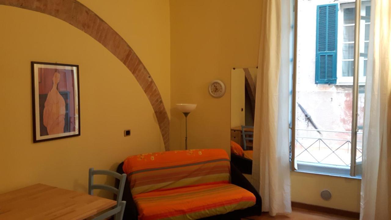 Mae Albenga Suites エクステリア 写真